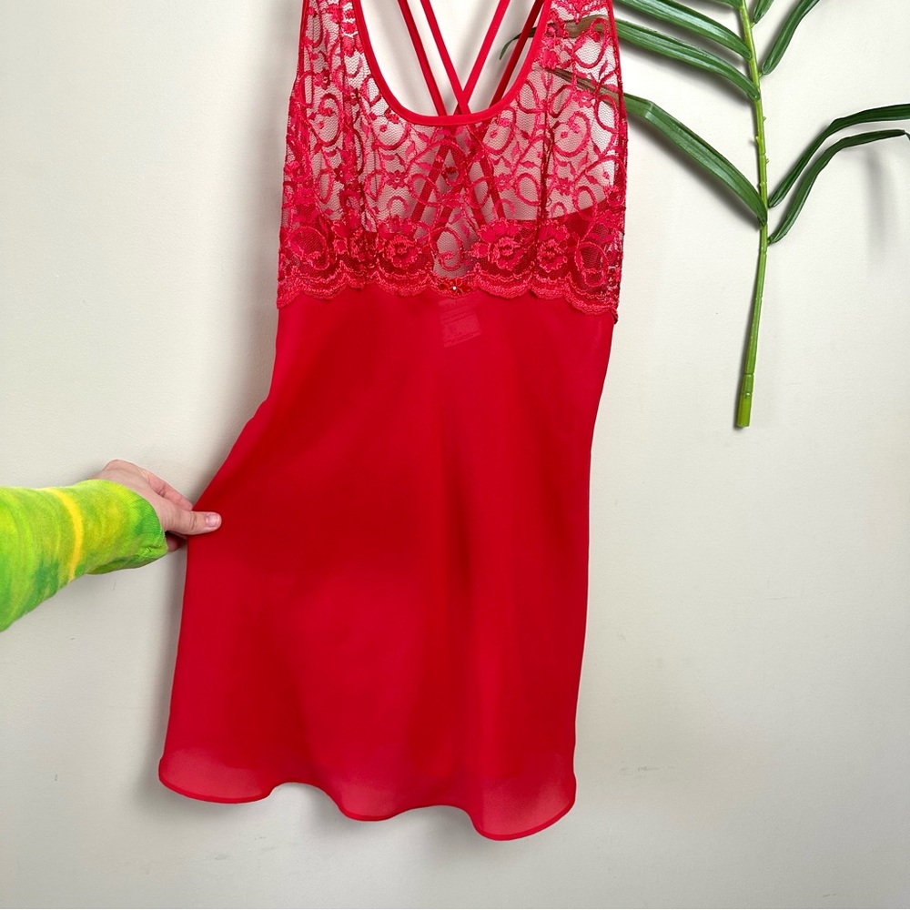 Vintage La Vie En Rose Red Lace Slip Lingerie Nightwear